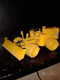 Movimento terra compattatore cat 825