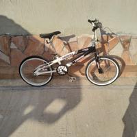 biciletta bmx