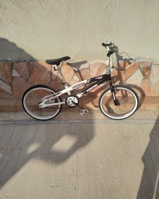 biciletta bmx