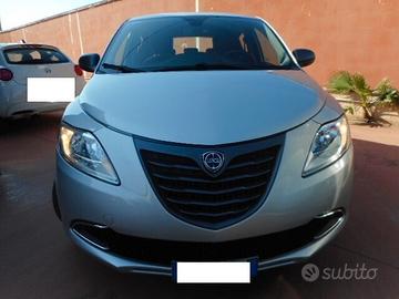 Lancia Ypsilon 1.2 69 CV 5 porte GPL Ecochic Gold