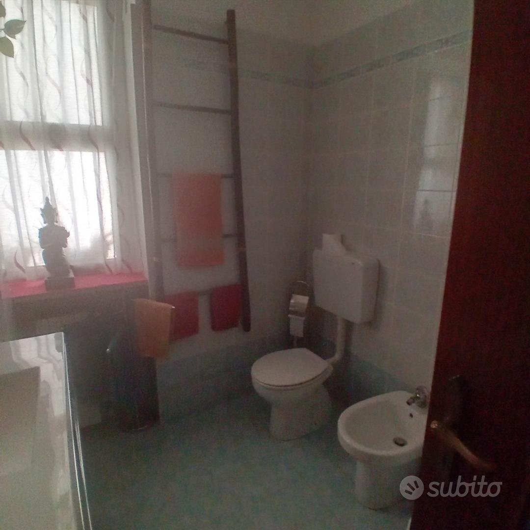 Privato vende Bilocale - Vista 2
