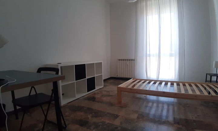 Stanza per studenti univeresitari