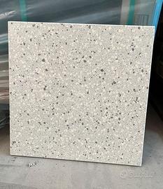 Piastrelle 30x30 (22,40 mq)