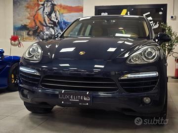 Porsche Cayenne II 3.0 V6 245CV SERVICE BOOK_UNICO