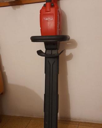 Tagliasiepi a batteria milwaukee