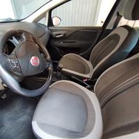 Autovettura Fiat Grande Punto