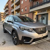 PEUGEOT 5008 allure 7 posti AUTOMATICO