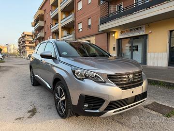 PEUGEOT 5008 allure 7 posti AUTOMATICO