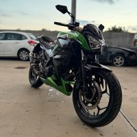 Kawasaki Z 300 - 2015