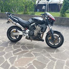 Honda Hornet 900 - 2005