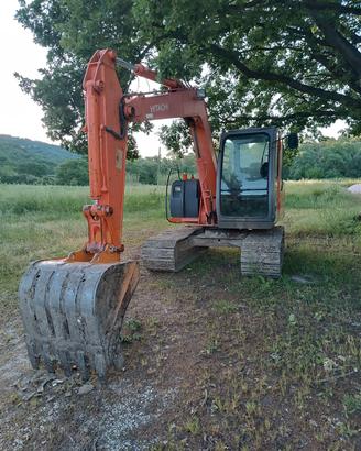 escavatore zaxis 70 