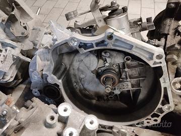 Cambio OPEL ASTRA 1598cc CDTI del 2015