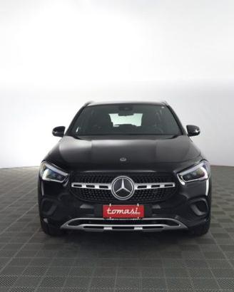 MERCEDES-BENZ CLA sse GLA GLA 200 d Automatic 4MAT