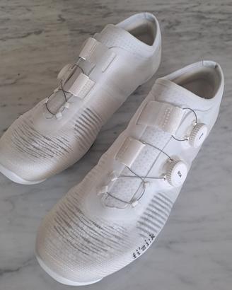 scarpe ciclismo  Fizik Vega carbon n.44