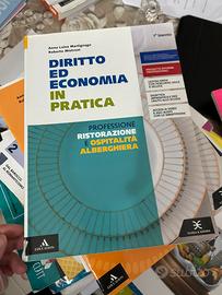 Libro di diritto ed economia