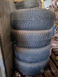 Gomme invernali  più 4 cerchi