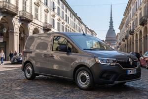 Renault Kangoo - APERTI AD AGOSTO