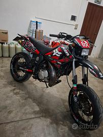125 motard