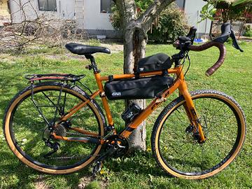 Gravel da viaggio fuji Jari 2.3