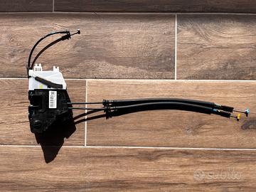 Serratura porta posteriore sinistra Hyundai Tucson