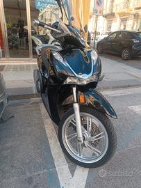Honda SH 350 S