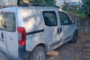 Fiat fiorino 1.300 M-jet 75cv 4 posti AUTOCARRO