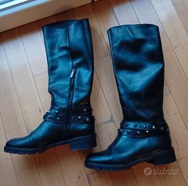 Stivali al ginocchio con borchie Isabella Lorusso