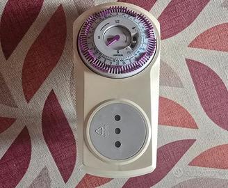 Presa elettrica temporizzata