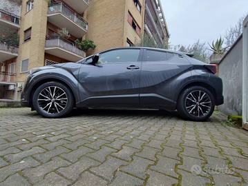 Toyota chr lounge Hybrid