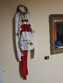 Completo invernale ciclista