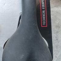 sella bici nuova - uomo/donna e sella SMP usata