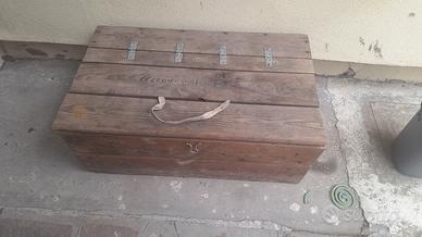 baule in  legno
