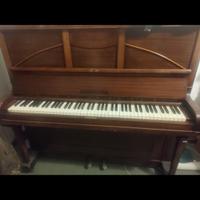 pianoforte verticale inglese del primi 900 