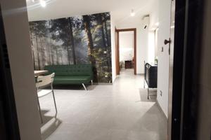 Bivani 50 mq piazza santa Maria di Gesù