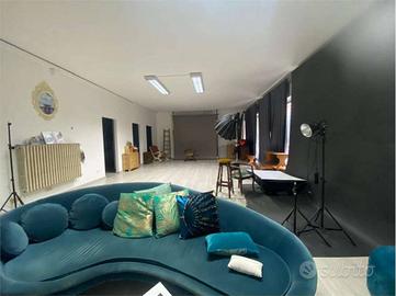 Immobile di 202 m² con 5 locali a Reggio Emilia