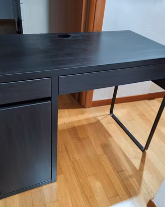 Scrivania Ikea Micke