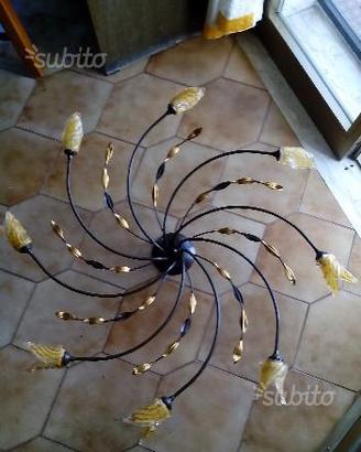 Plafoniera a otto luci in vetro di murano