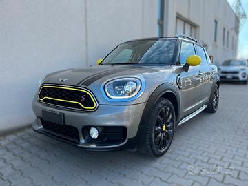Mini Cooper SD Countryman 2.0 Business Automatica