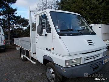 Ricambi Renault master b80