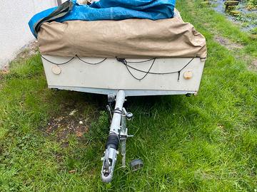 Carrello tenda campeggio