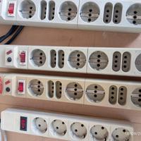 cinque  multiprese con interruttore magnetotermico