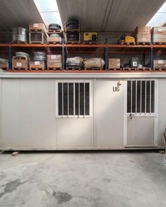 Container