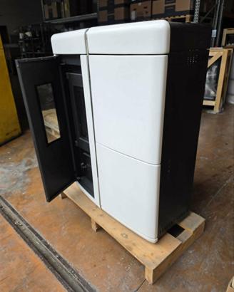 termoStufa pellet Evelyne IdroLA NORDICA EXTRAFLAM