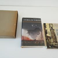 2 libri su Torino