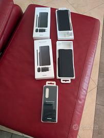 Tre cover per Samsung Galaxy Z Fold 3