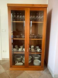 Vetrinetta in noce