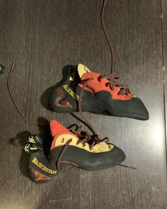 Scarpette arrampicata La Sportiva Testarossa 36-38