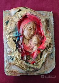 Madonne con bambino in cartapesta 