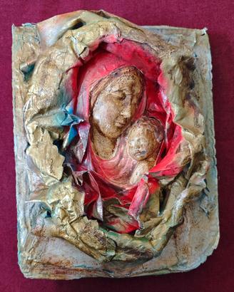 Madonne con bambino in cartapesta 
