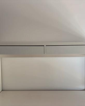 Scrivania Micke Ikea 142x50cm